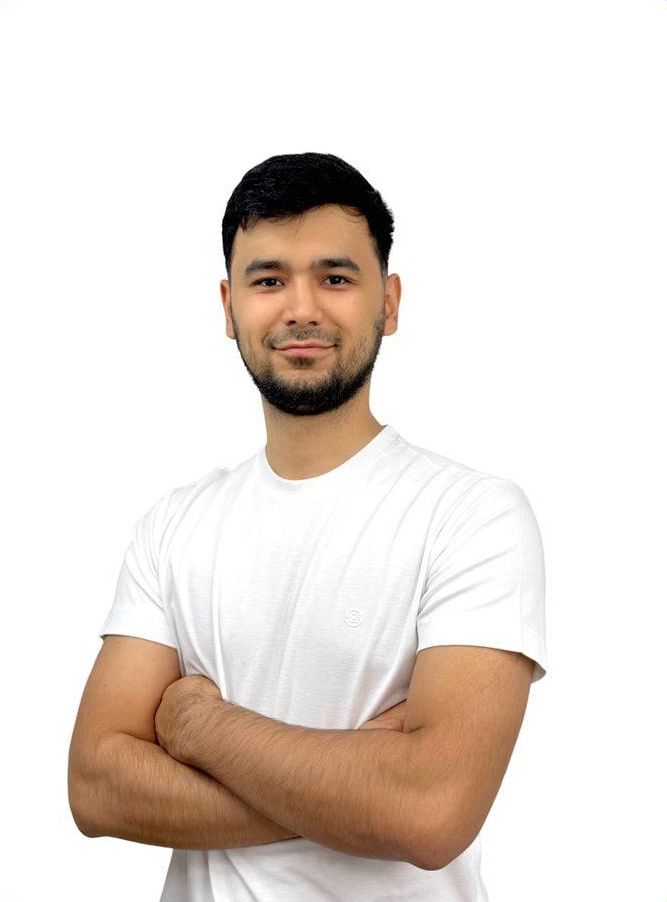 Xojiakbar Xasanovich — teacher at Phoenix Math School